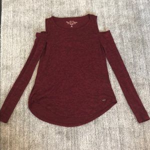 Hollister cold-shoulder